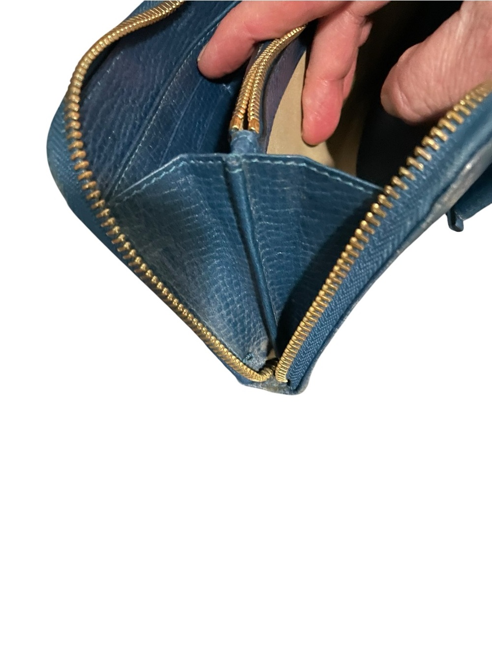 Chloé Lily Bow Zip Around Wallet - Grained Blue Leather Authentic COA CARD - Picture 14 of 15